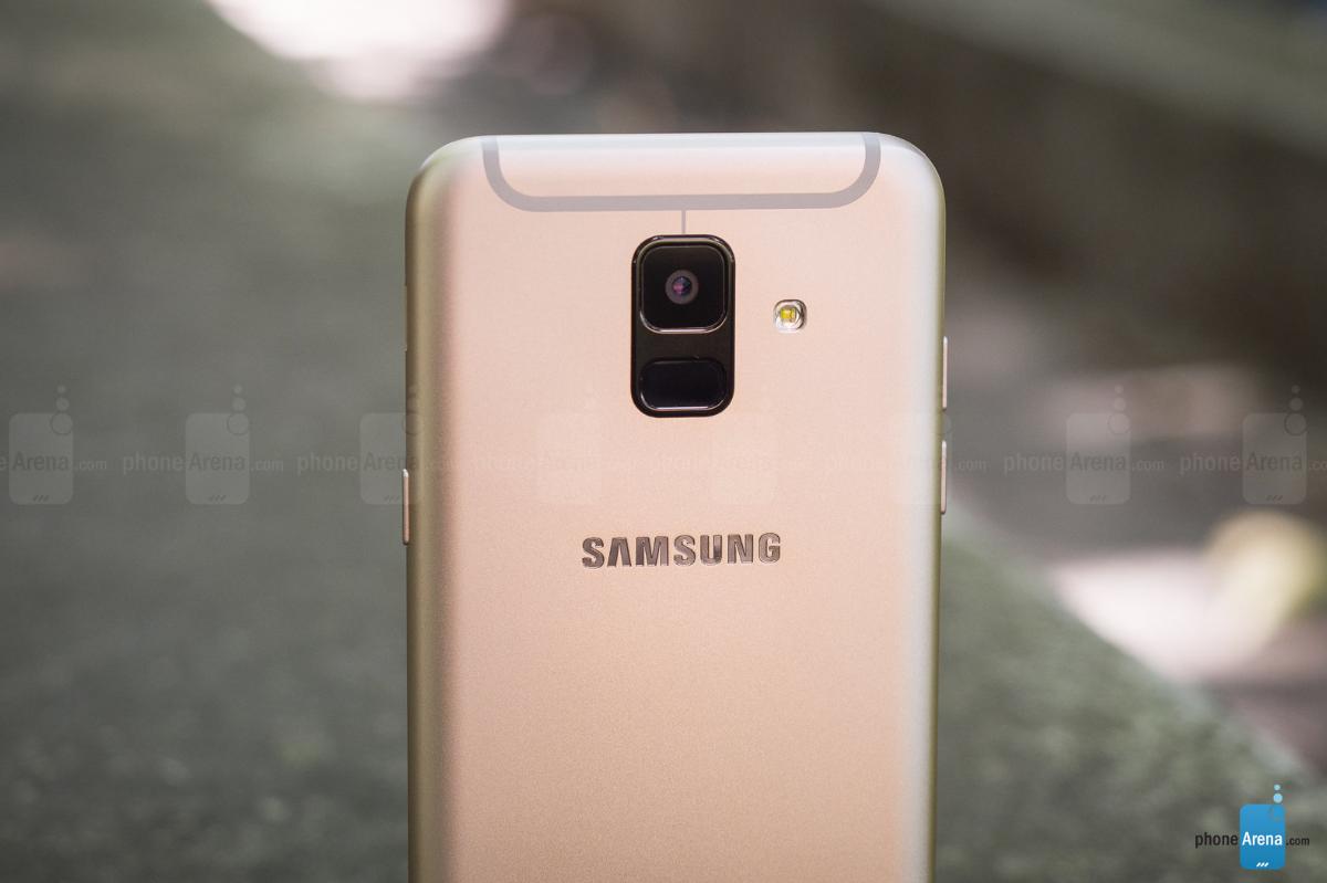 三星GalaxyA6真机图赏：外观致敬国产品牌颜值与性价比兼顾