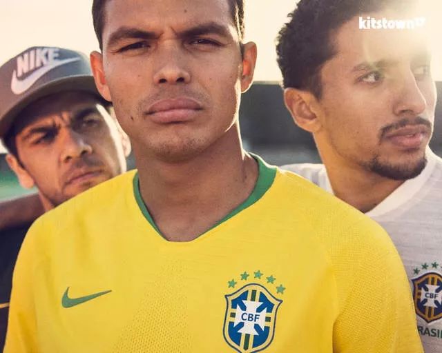 球场上如何穿球衣好看,怎样才能将球衣穿出帅气的感觉