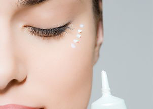 大宝眼霜适合50岁人,50岁适合的眼霜推荐