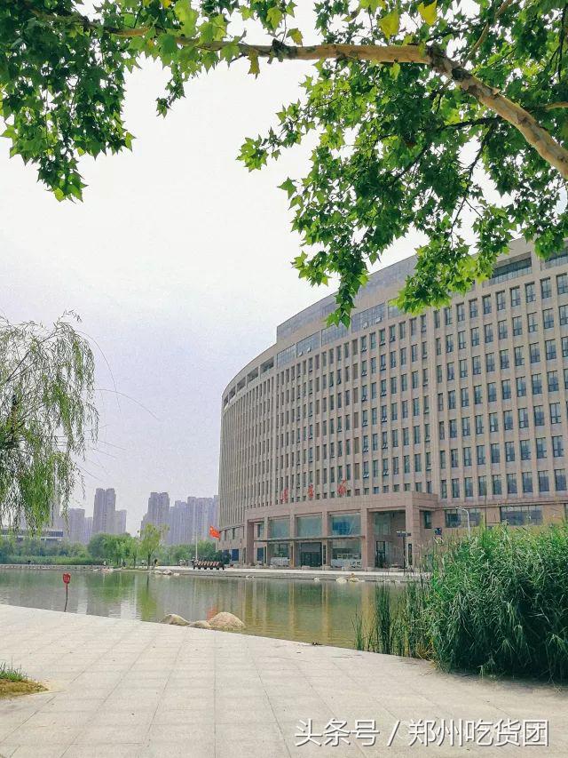 四年胖二十斤,四年胖20斤