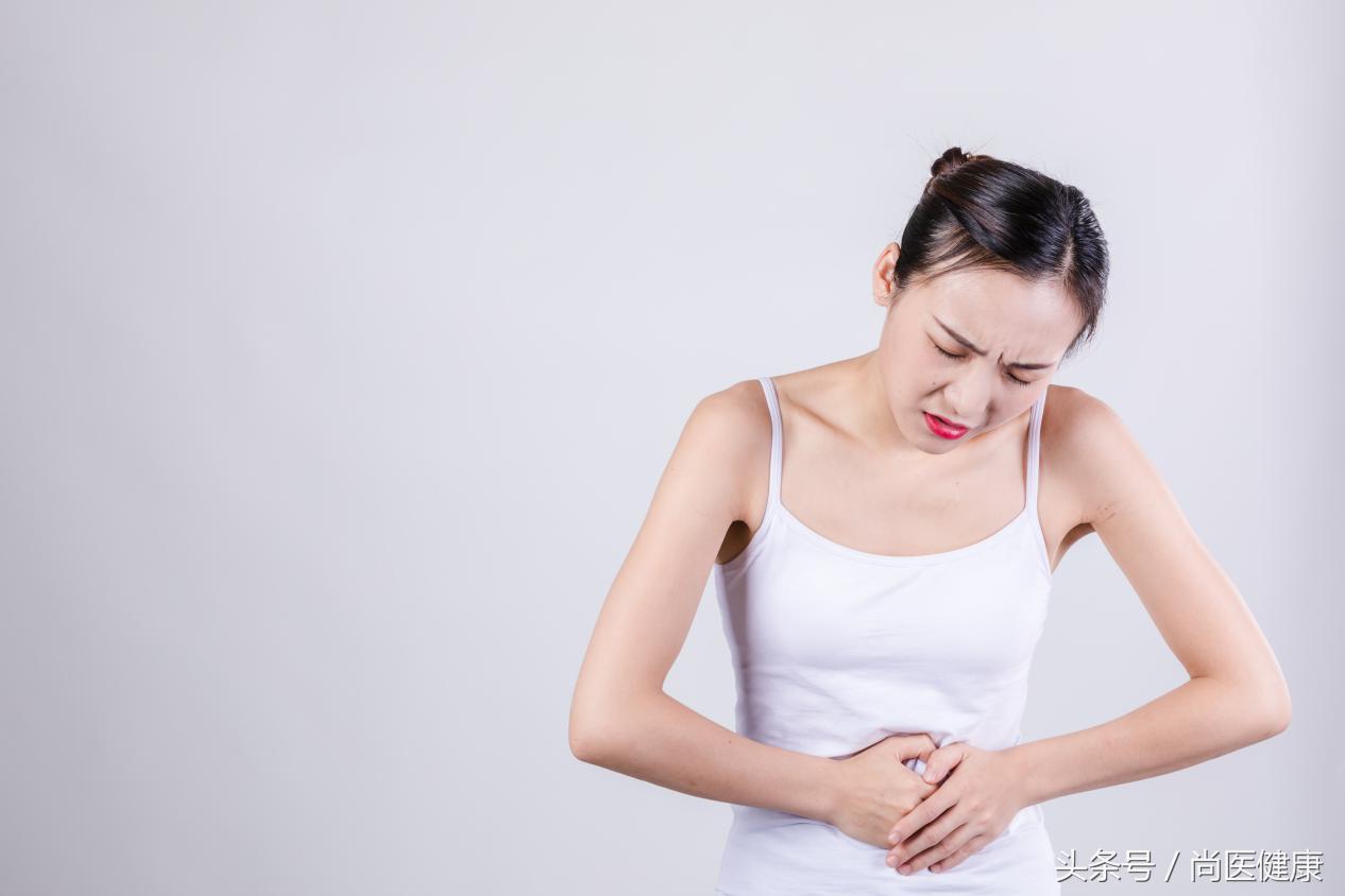为什么来完姨妈肚子特别痛,姨妈来的第一天肚子很痛怎么回事