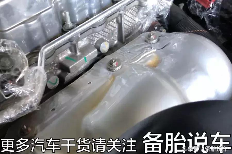 别再用水冲发动机舱,发动机舱用水清洗了怎么补救