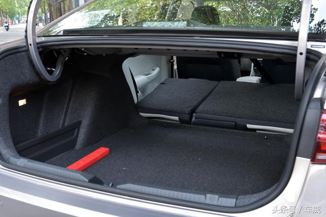 大众宝来1.4t自动精英型appconnect,大众宝来基础款