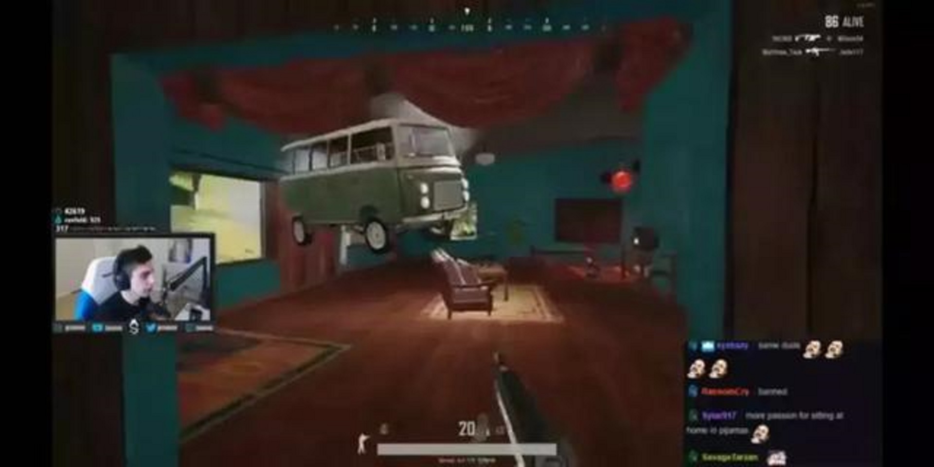 外国主播吃鸡遇外挂,外国主播吃鸡遇到外挂