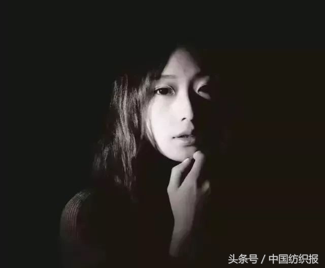 服装设计舞台,舞台上的服装设计