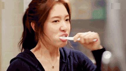 日本牙膏修复牙洞是真的吗,为什么日本人牙那么白