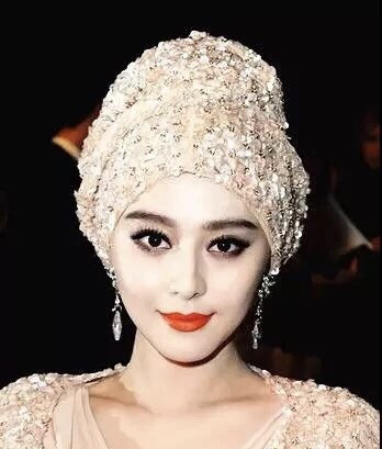 泰国明星同款彩妆,谁用谁美化妆成服装达人