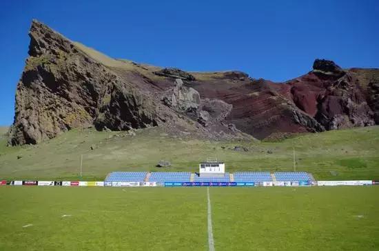 世界上最好的10个高尔夫球场,世界上著名的球场