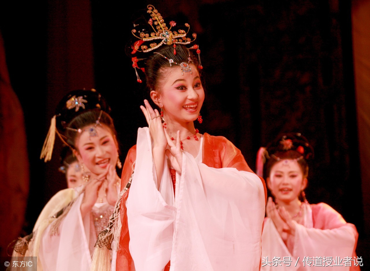 宋词一生必背50首古诗,一生必背100首经典唐诗宋词朗诵版