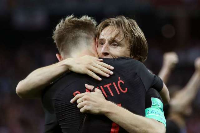 格子军团2018战绩,格子军团两大中场