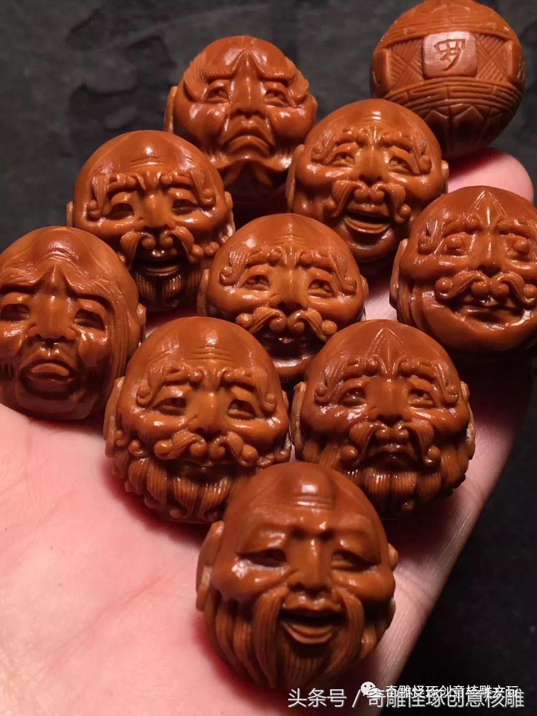 世界顶级极品橄榄核雕十八罗汉,知翠轩橄榄核雕双面十八罗汉价格