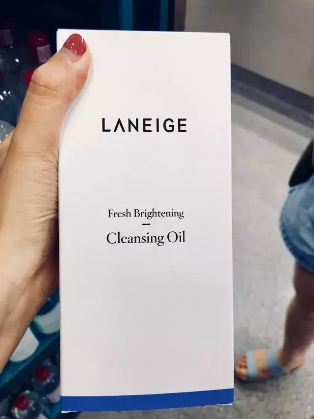 魔都这家网红美妆店竟然能买到万年断货王,价格比免税店还低?