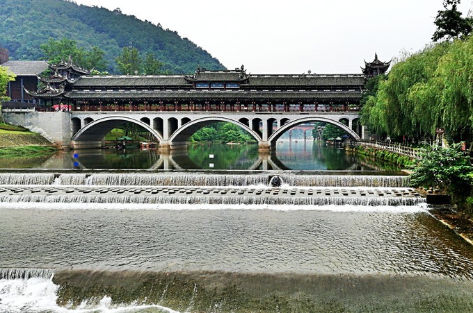 成都真是人杰地灵的好地方,成都必去的神仙地方