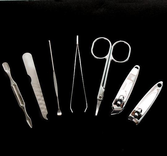 脚指甲长到肉里面怎么剪,脚指甲长到里面去了怎么剪