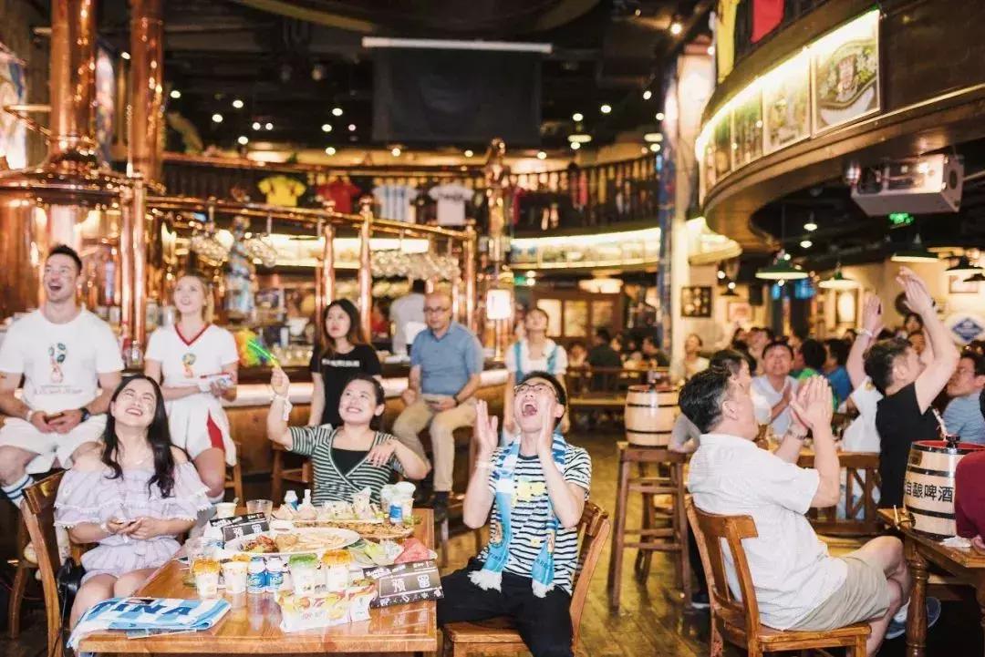 狂欢也健康？U姐的特别观球体验