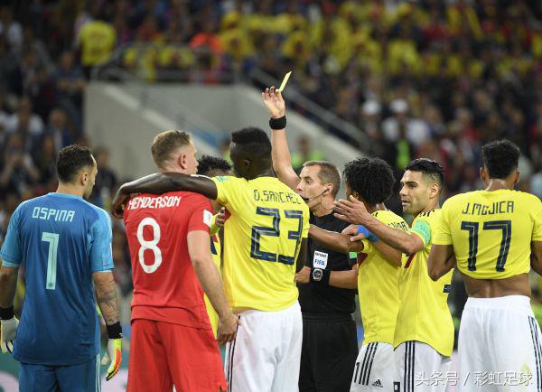 荷兰小飞侠罗本世界杯,小飞侠罗本拜仁比赛