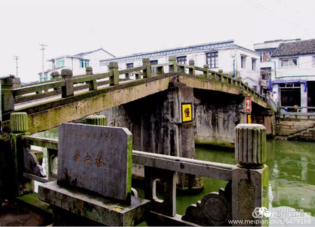 南白象塔全景图,南白象公园