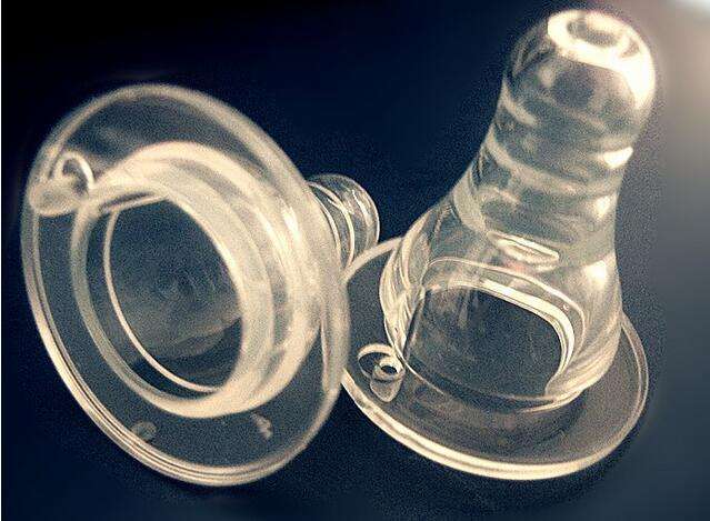 硅胶产品会发黄，主要因素是什么？