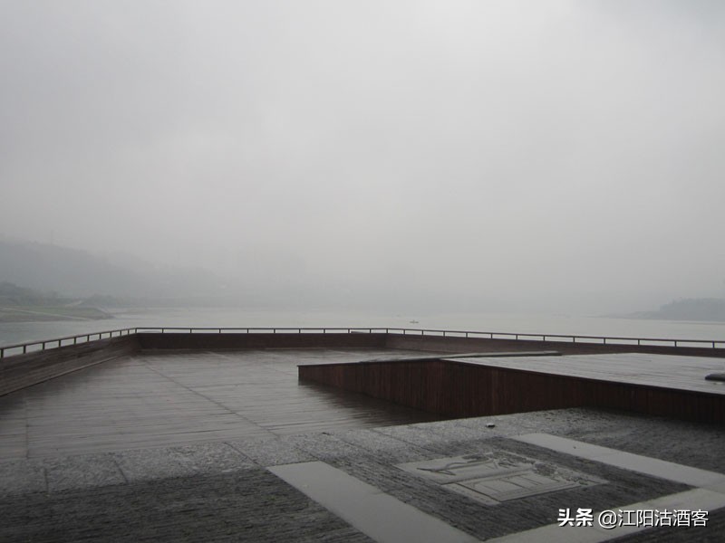 泸州馆驿嘴滨江路,泸州馆驿嘴和重庆朝天门