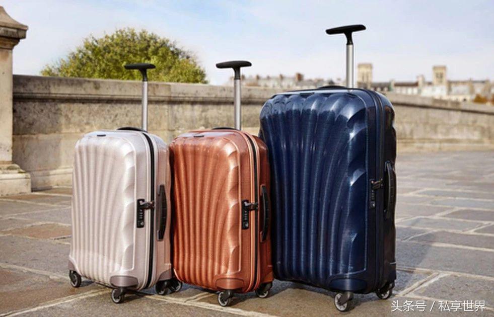 旅游行李箱的必备清单,夏季旅行带哪些行李比较好
