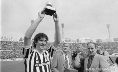 世界足球先生欧洲金球奖,历届世界足球先生和金球奖排名