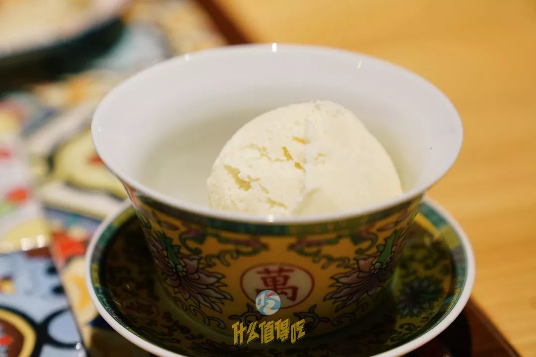 香菜年糕牛肝菌|北京今夏30种奇怪口味冰淇淋