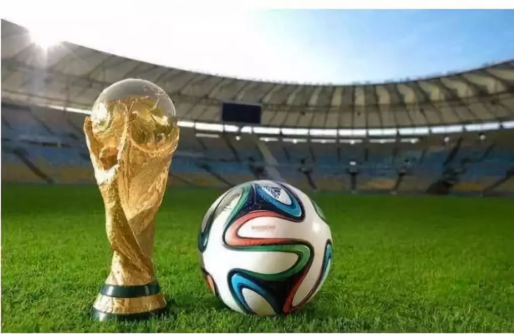 郭怒《爱在俄罗斯之夏》：乘世界杯“东风”，足球小说创作正酣