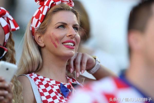 捉紧看两眼！世界杯美女球迷特写或被禁：太漂亮导致性犯罪