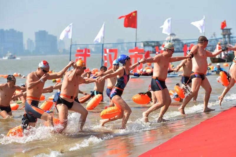 武汉暑假免费夏令营水上,暑假夏令营武汉市