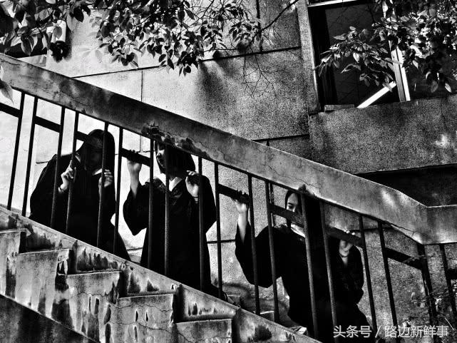 奇葩小学生毕业照,搞怪诡异的毕业照