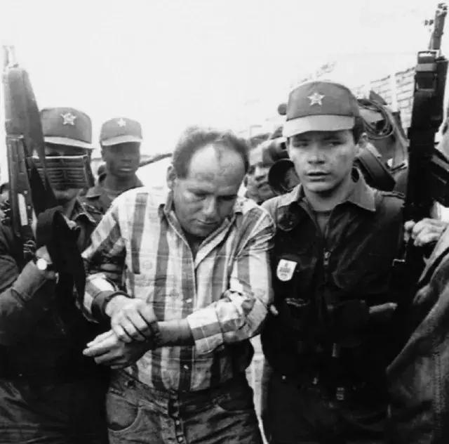 世界杯*球赌**局最后时刻！从天台到巅峰的暴富指南