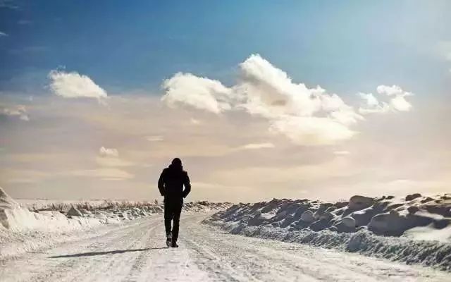 高中生初恋应该怎么相处,高中生初恋怎么谈