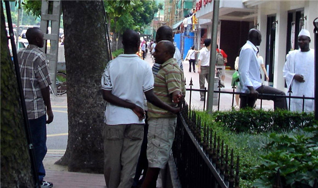 担忧：大量黑人逗留在国内，主要集中在这个城市