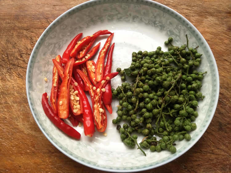 正宗四川卤菜24种配方,正宗四川卤菜详细配方