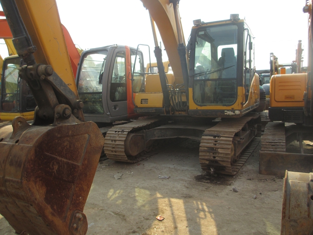 二手小型挖掘机交易市场,贵州省小型轮式二手挖掘机