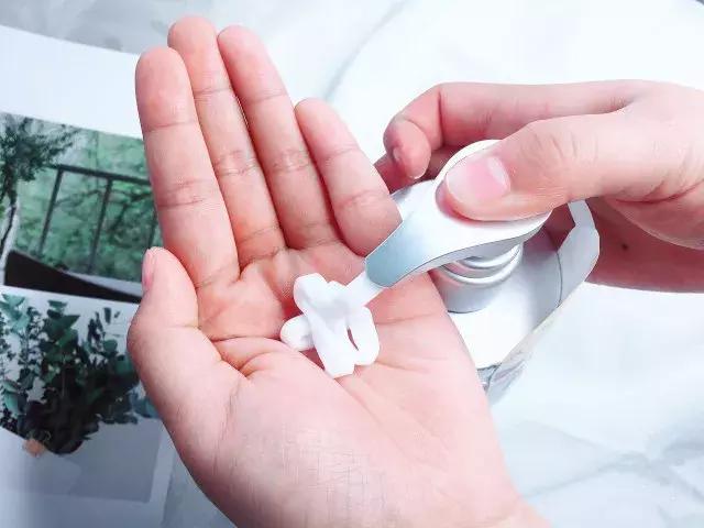 抖音怎么把头发变得柔顺,抖音补头发稀少的神器