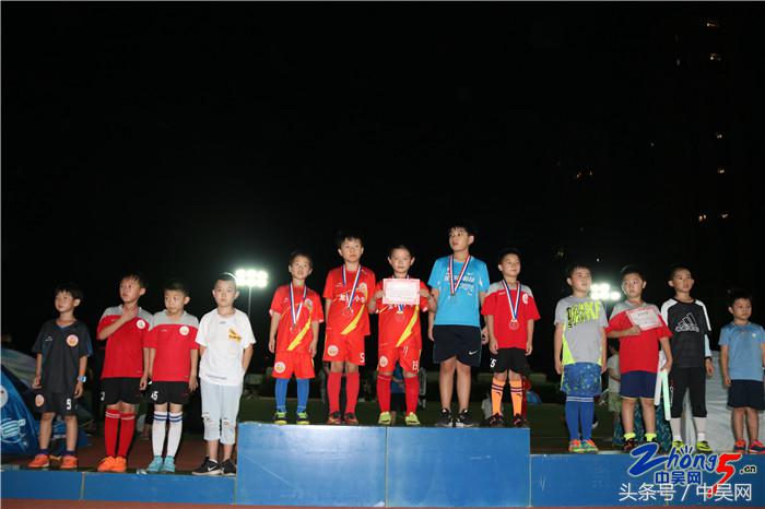 瓒崇悆姊﹁冻鐞冩儏,涓惧姙绗節灞婃牎鍥冻鐞冨槈骞村崕