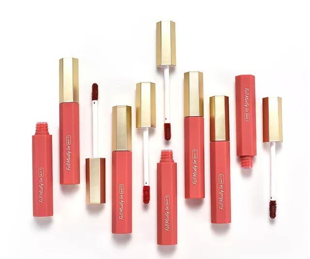 央视曝光假化妆品,央视曝光海外代购假货