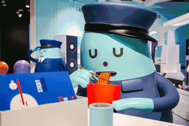 用IP场景创造消费力，内地首个“黏黏怪物研究所”登陆魔都！