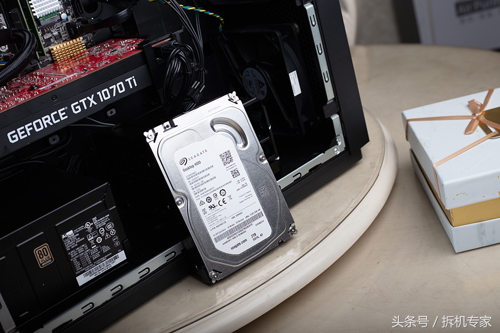 电竞游戏性价比最高的显示器,游戏电竞手机性价比最高