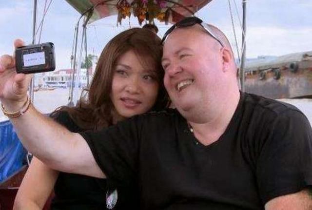 泰国“租妻”行业火爆，价格便宜还带发票，为何只有中国人租不到