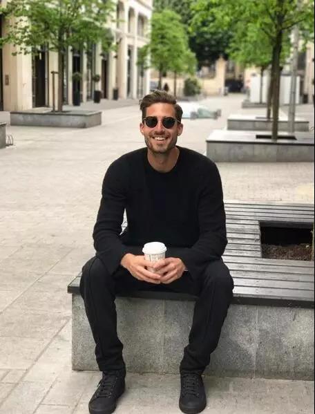 如果举办足球界穿衣世界杯，法国队一定拿不到冠军