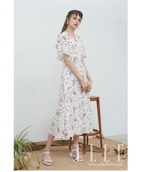 年终了到处都是促销价,年底的商品降价