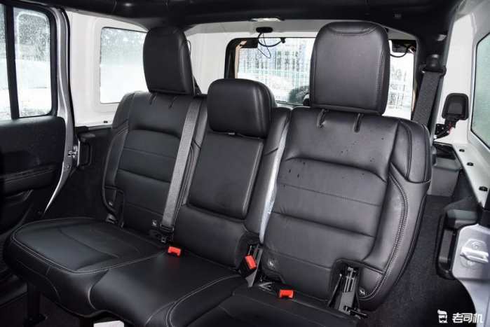 越野能力大g出色还是普拉多出色,普拉多陆巡越野性能