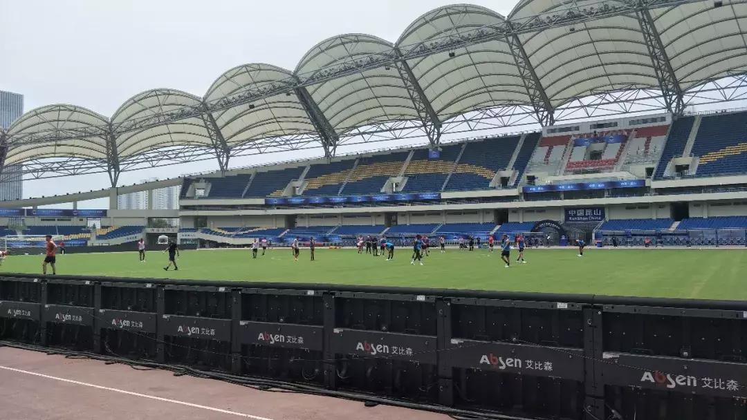 10天6城，2000多公里，艾比森用至真服务打造每一场完美足球赛事