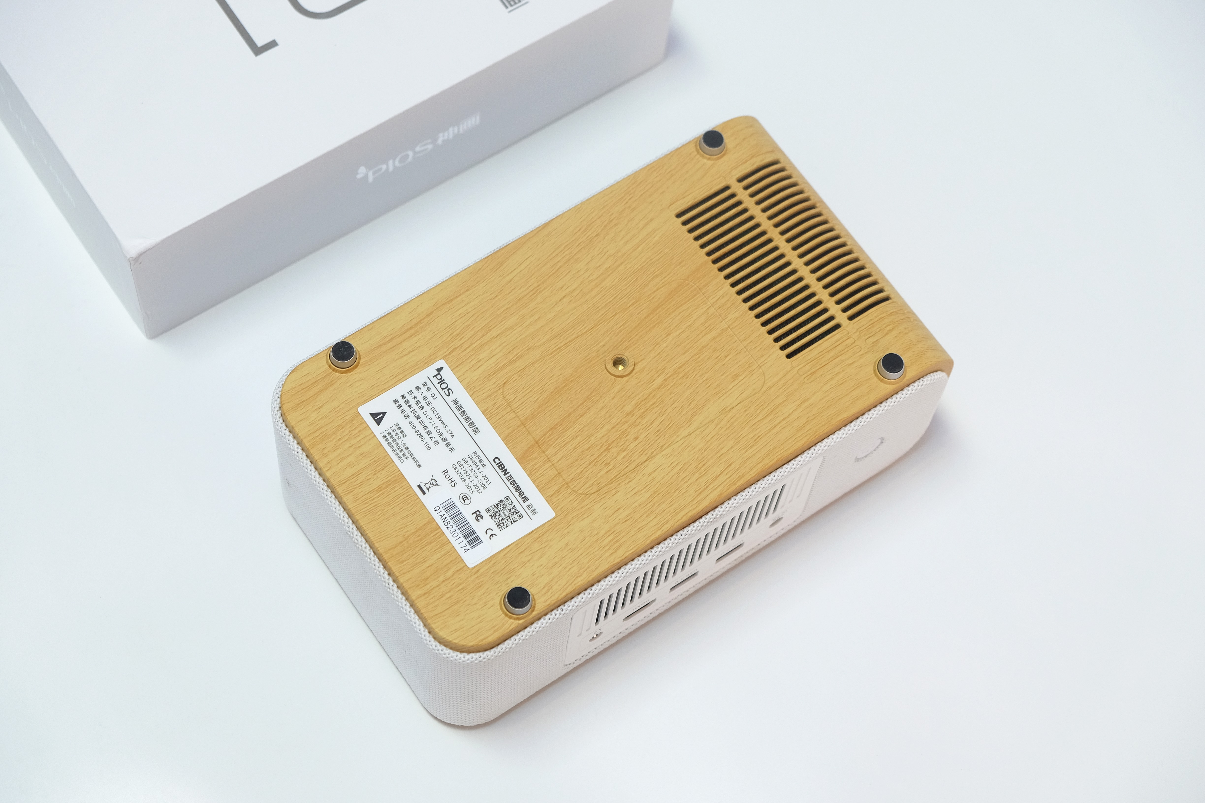 神画q1与f1投影仪评测,神画q1投影仪怎么样