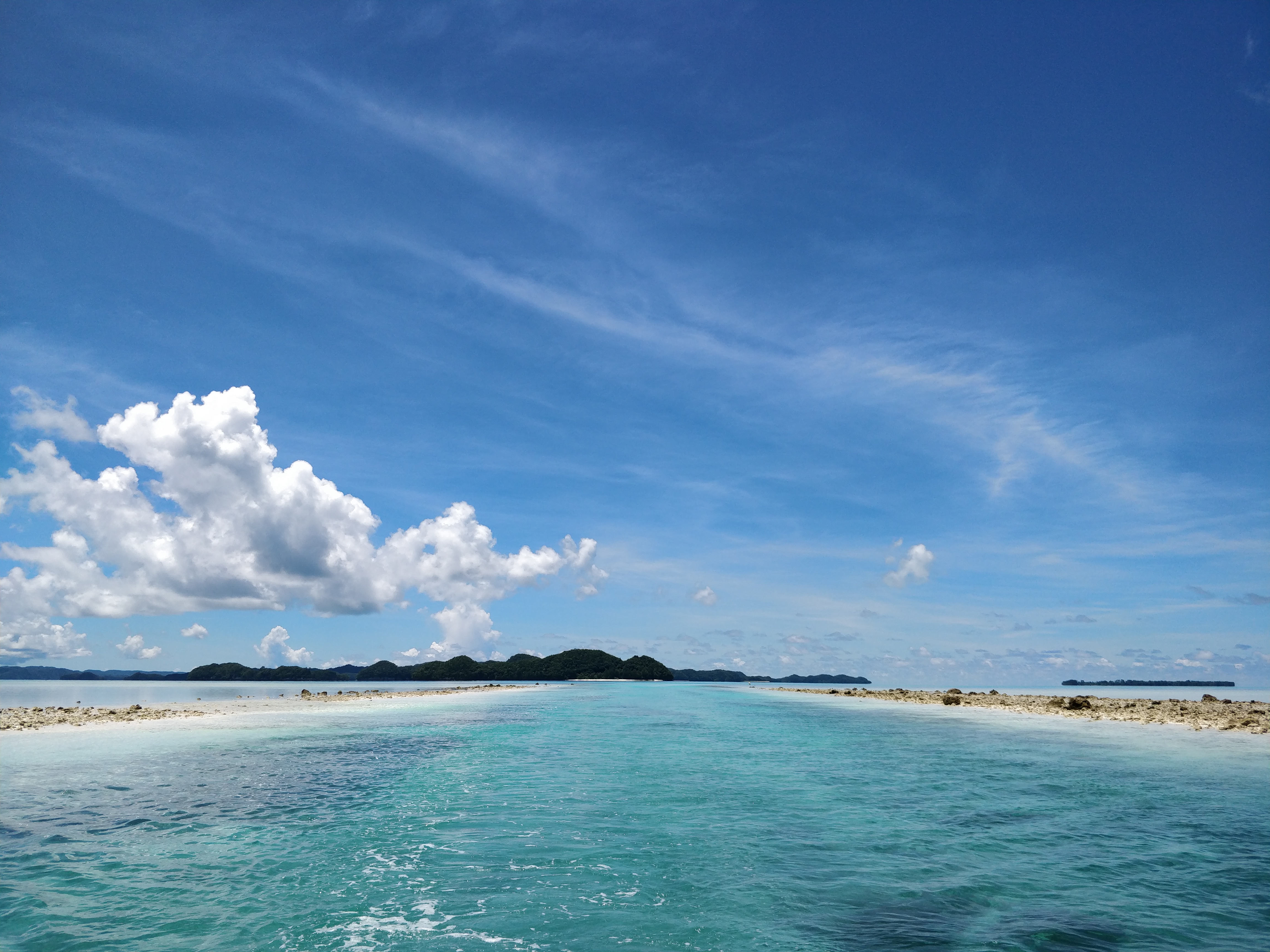 帕劳一日游攻略,帕劳不一样的攻略