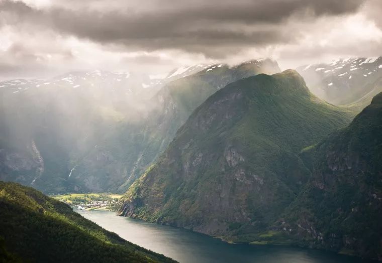 穷游是不是基本就一个人,穷游死亡事件