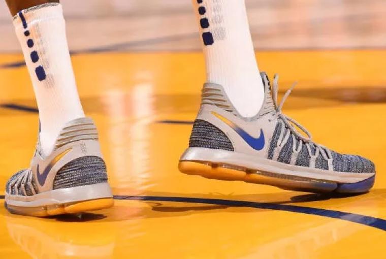 一双袜子的重要性,一双袜子的意义