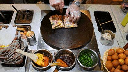 卖煎饼果子月入2万,说说卖煎饼果子的经验